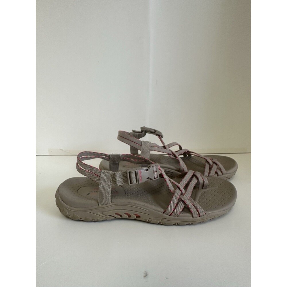 Skechers Size 9 Reggae Trail Sandals
